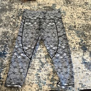 Zyia Cobra Metallic Light n Tight Carpi Leggings